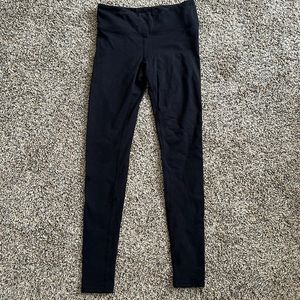 Alo 7/8 high waisted black leggings